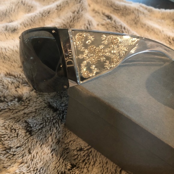 Dior sunglass main image 7